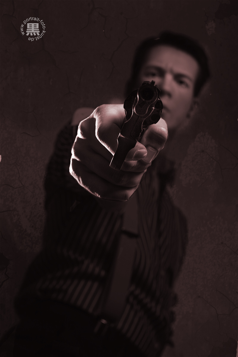 Gangster Revolver